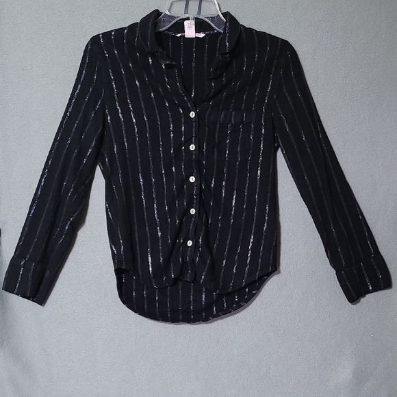 VICTORIA'S SECRET Women's Black Striped Pajama Top Shirt - Size X-Small - Picture 1 of 8